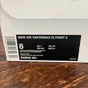 Nike Air Vapormax Flyknit 2 in Black and navy